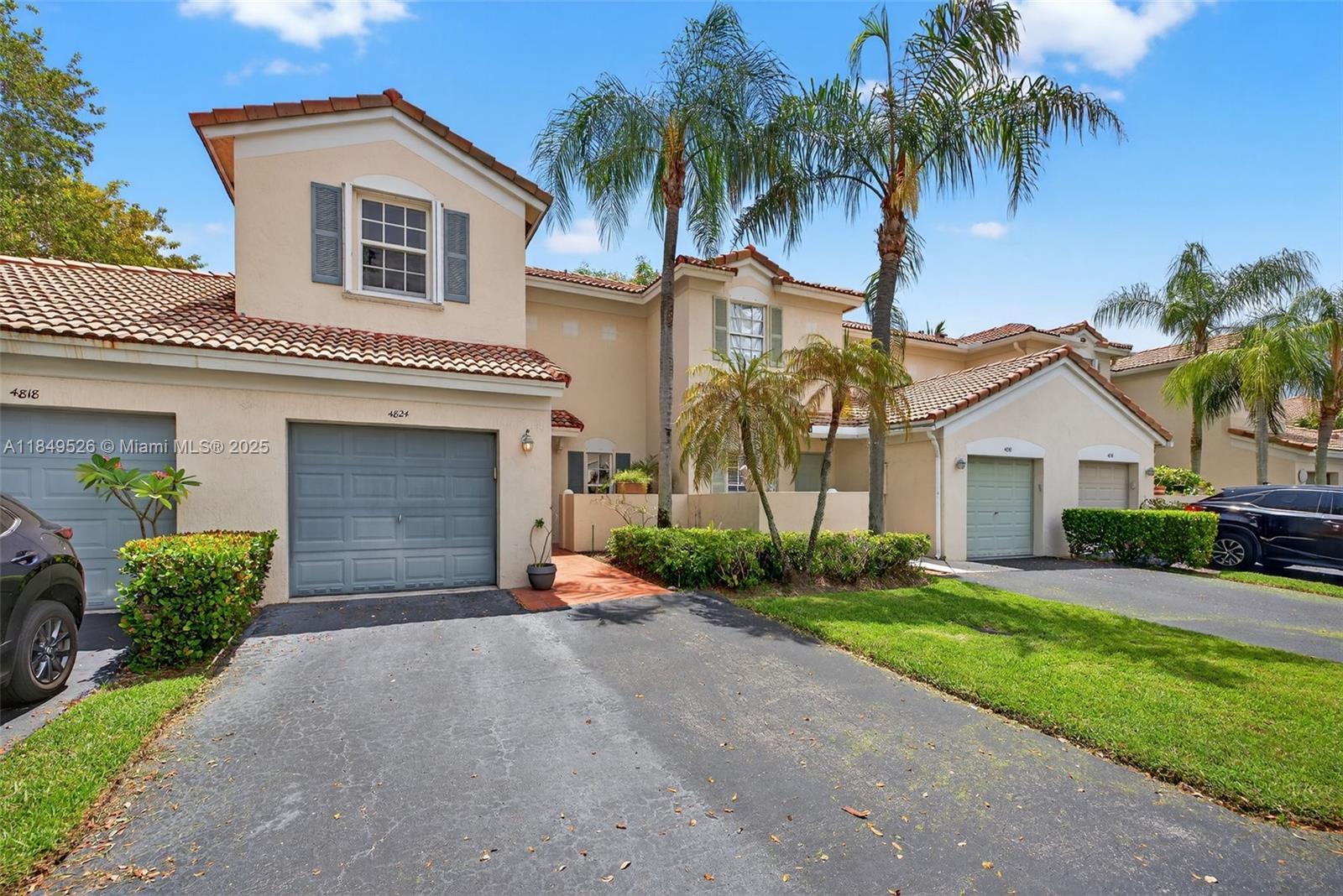 Property Photo: 4824 SW 32nd Ter FL 33312