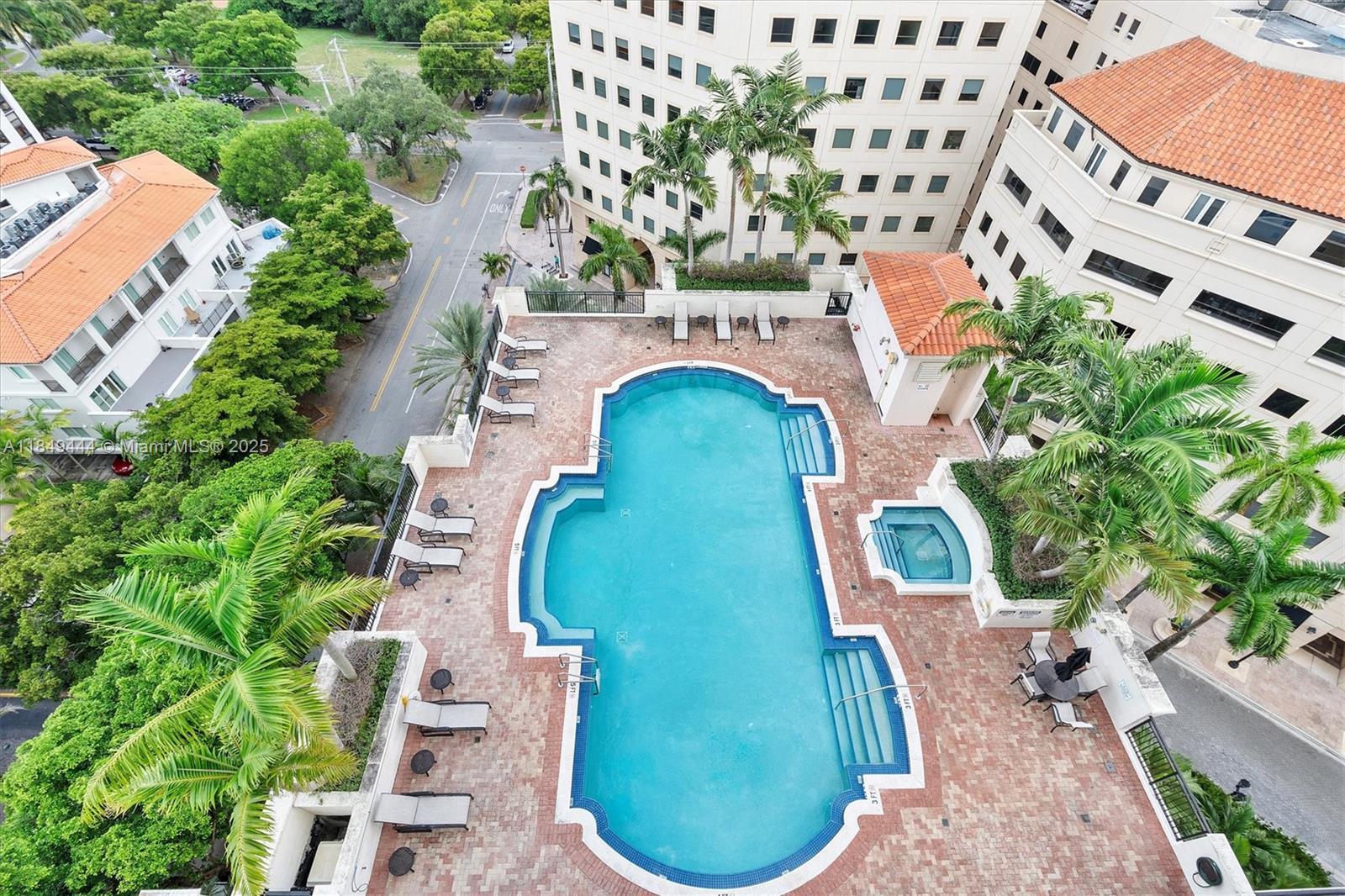 888 S Douglas Rd 1415  Coral Gables FL 33134 photo