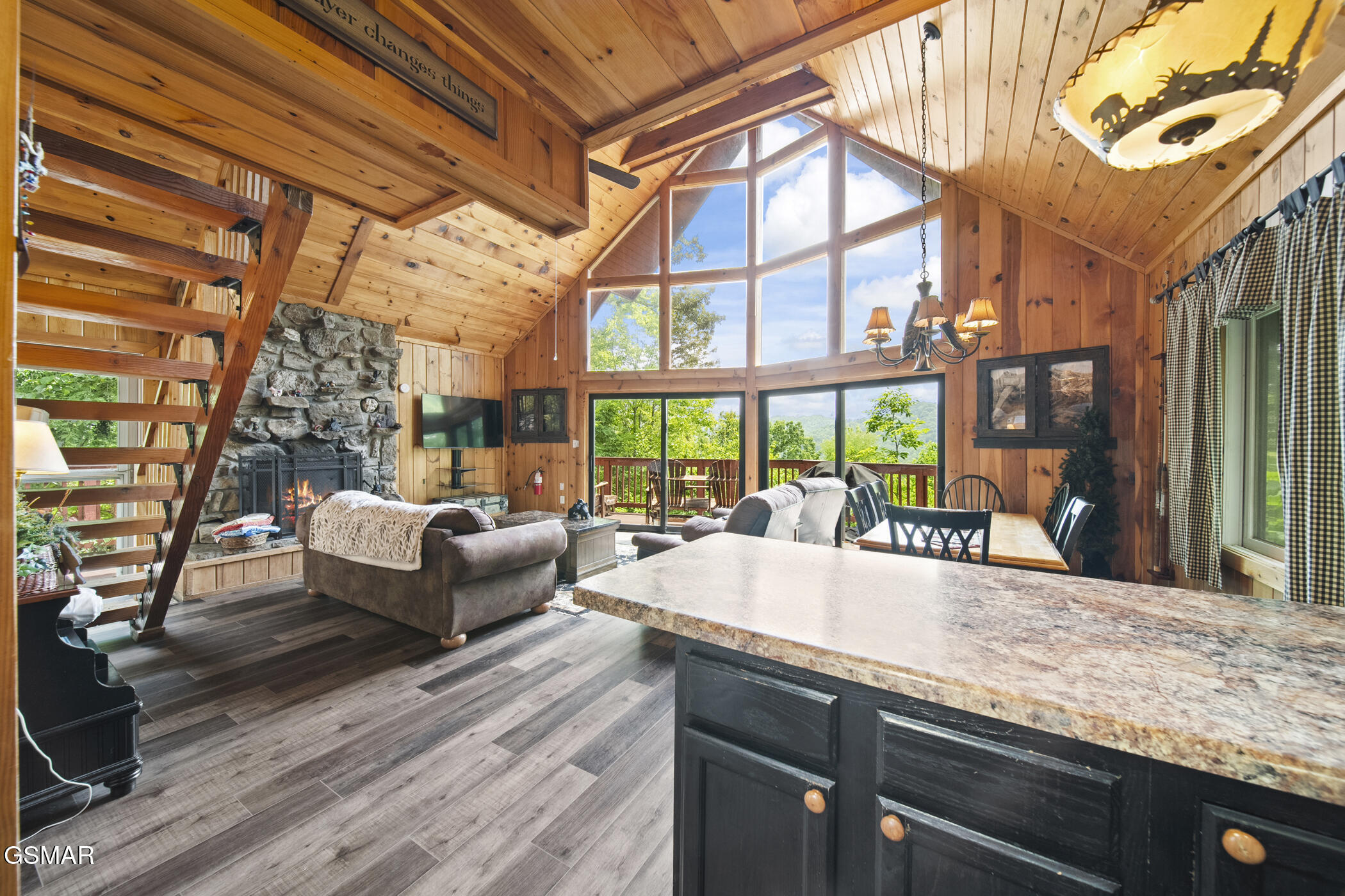 Property Photo: 2627 Overholt Trail TN 37862