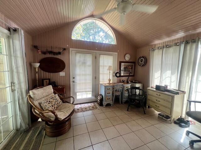 Property Photo: 315 & 317 Caroline Street MO 65791