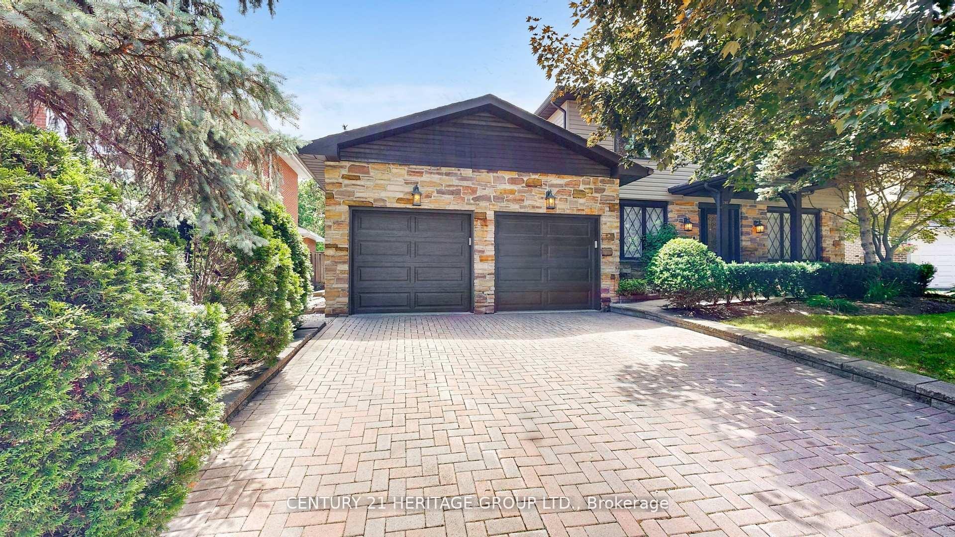 280 Henderson Avenue  Markham ON L3T 2M2 photo