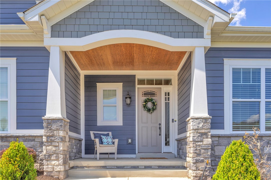 Property Photo: 5525 Fontana Court PA 15632