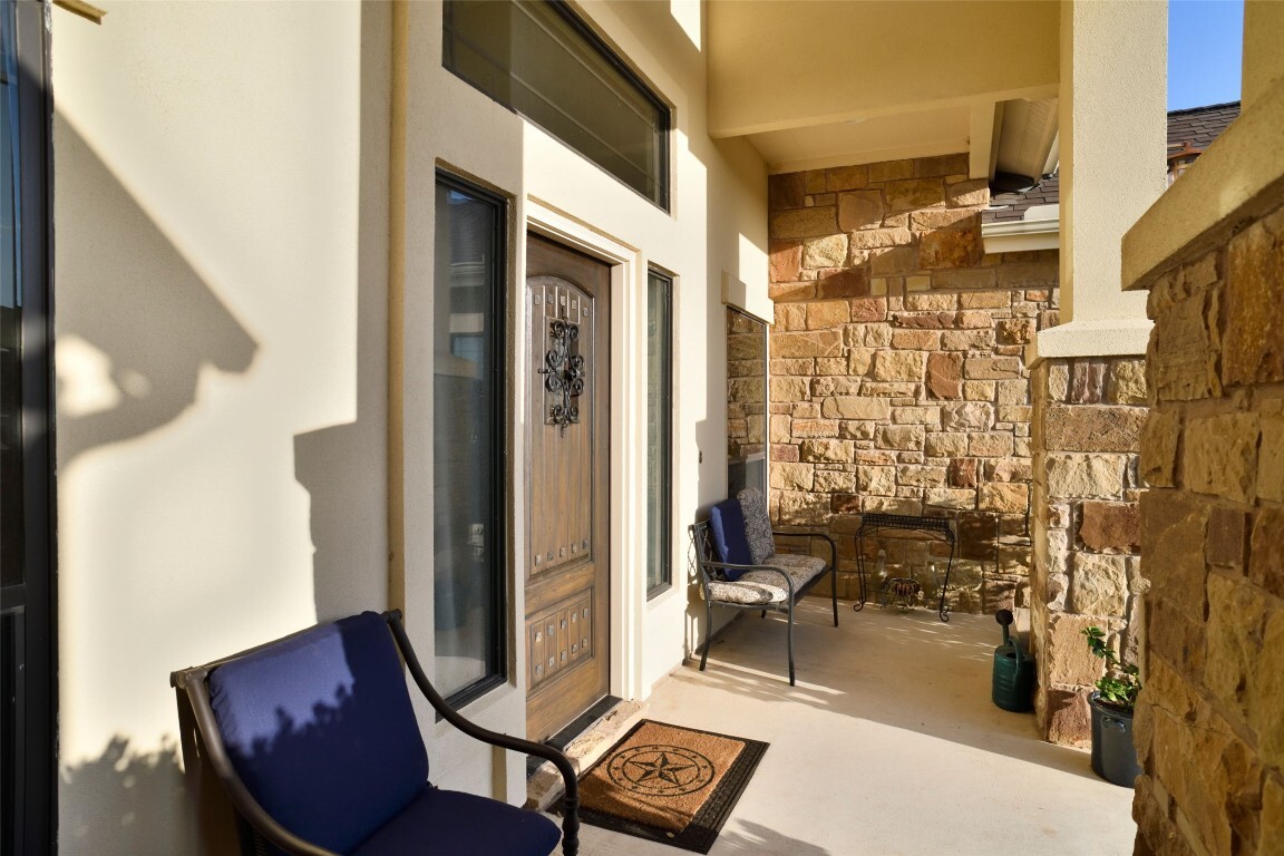 Property Photo:  504 Pheasant Meadow  TX 78642 