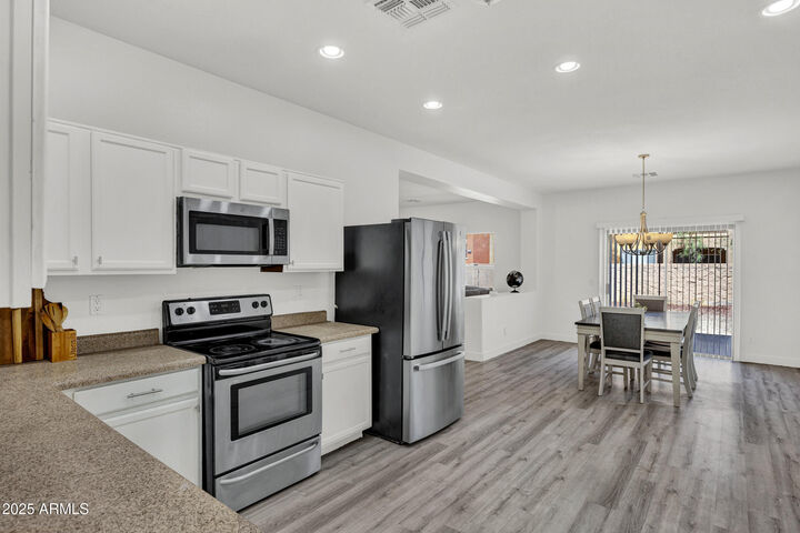 Property Photo:  1787 N 94th Avenue  AZ 85037 