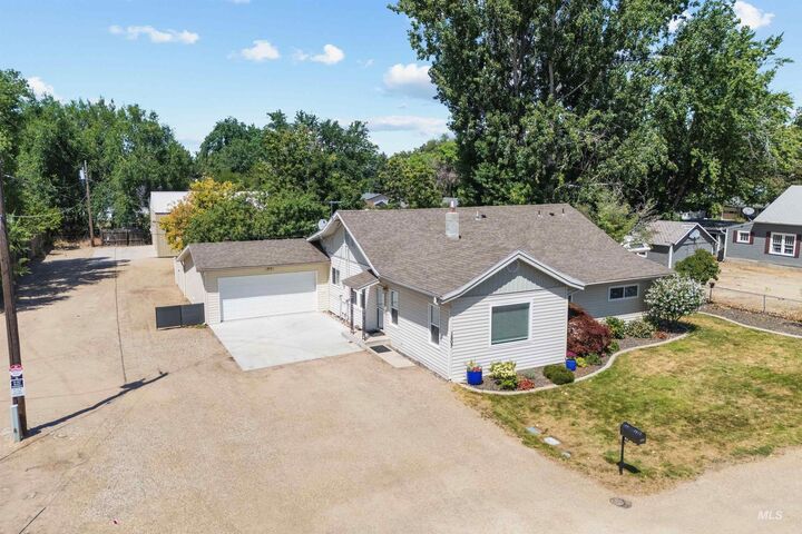 Property Photo: 1807 N Eldorado ID 83704