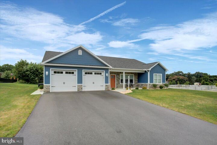 Property Photo:  6657 Olde Pine Drive  PA 17202 
