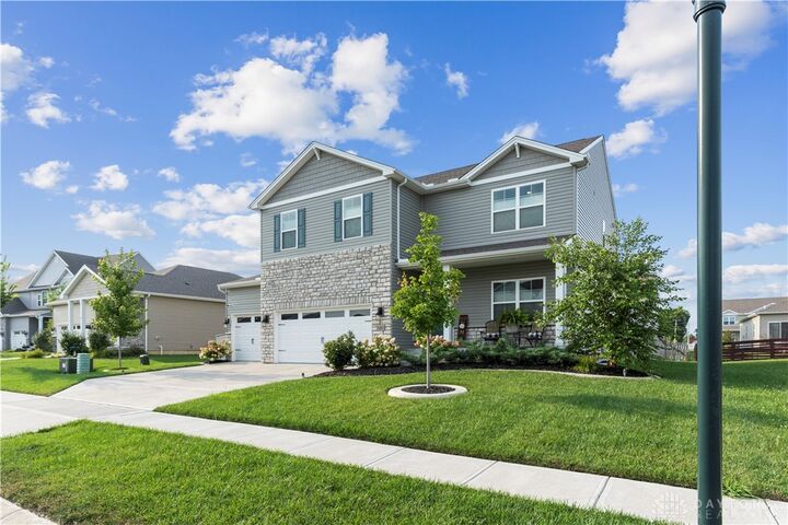 Property Photo: 5362 Windbrooke Drive OH 45371