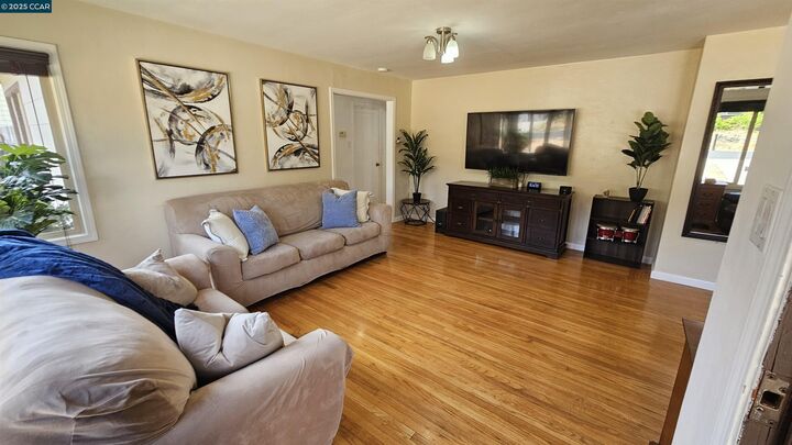 Property Photo:  1051 Saint Andrews Dr  CA 94803 