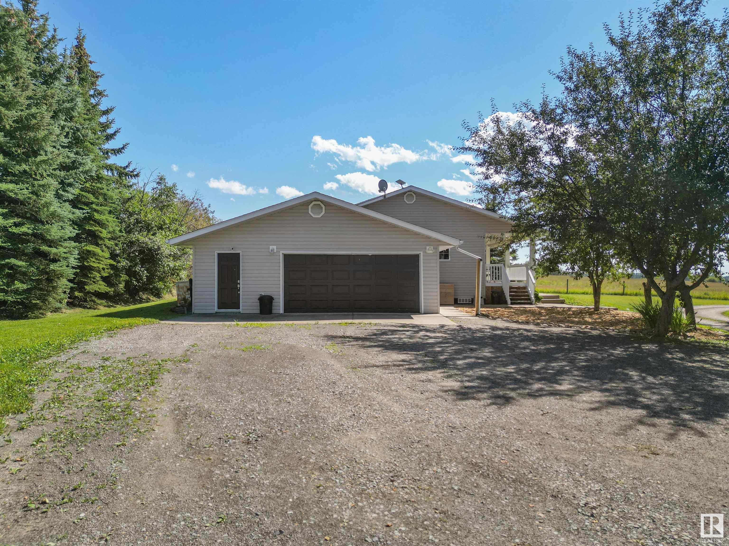 Photo de la propriété: 111 6st SW AB T0C 0A0