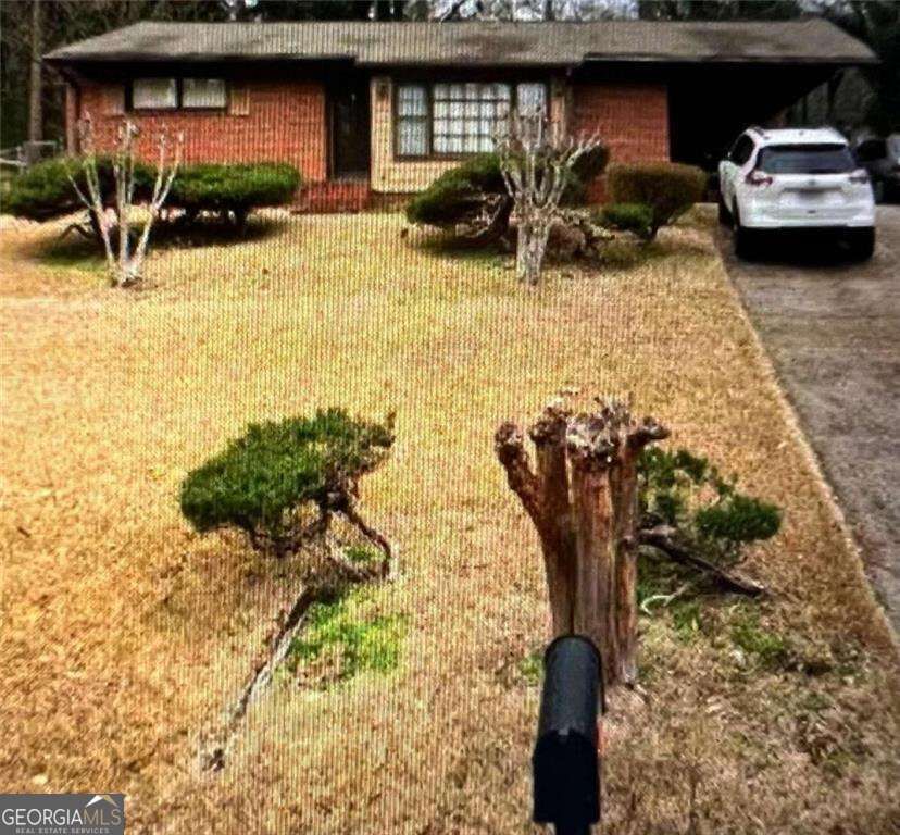 Property Photo: 3430 Longleaf Drive GA 30032