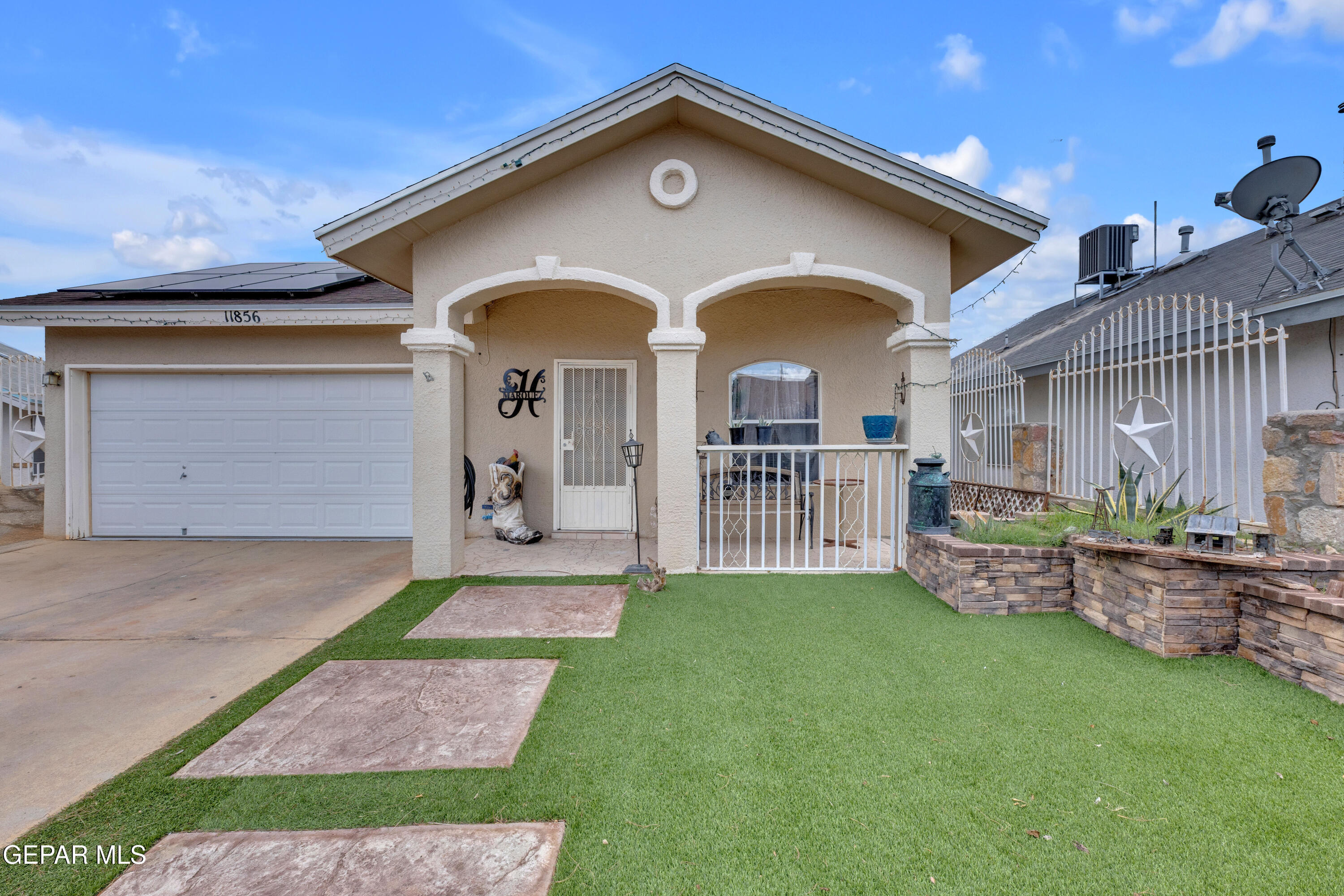 11856 Fiddlewood Circle  El Paso TX 79936 photo