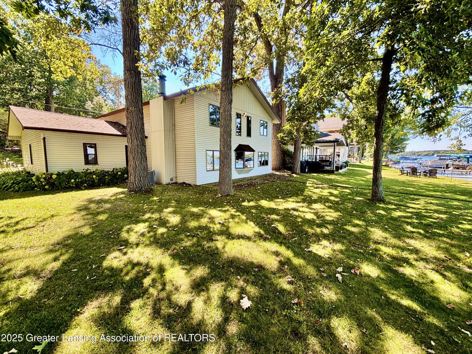 Property Photo:  2321 Country Club Way  MI 49224 
