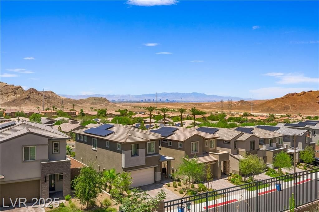 Property Photo: 175 Strada Fontana NV 89011