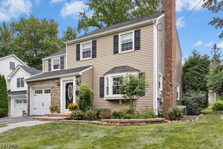 Property Photo: 904 Tice Place NJ 07090