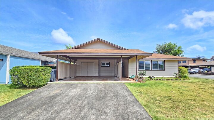 95-720 Lewanuu Street  Mililani HI 96789 photo