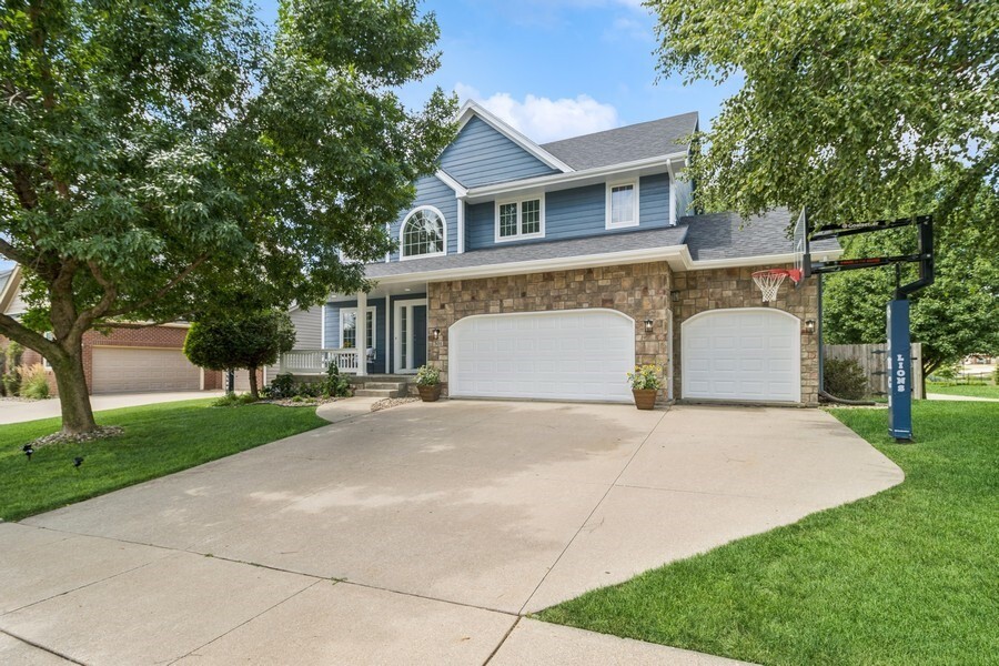 301 S 62nd Street  West Des Moines IA 50266 photo