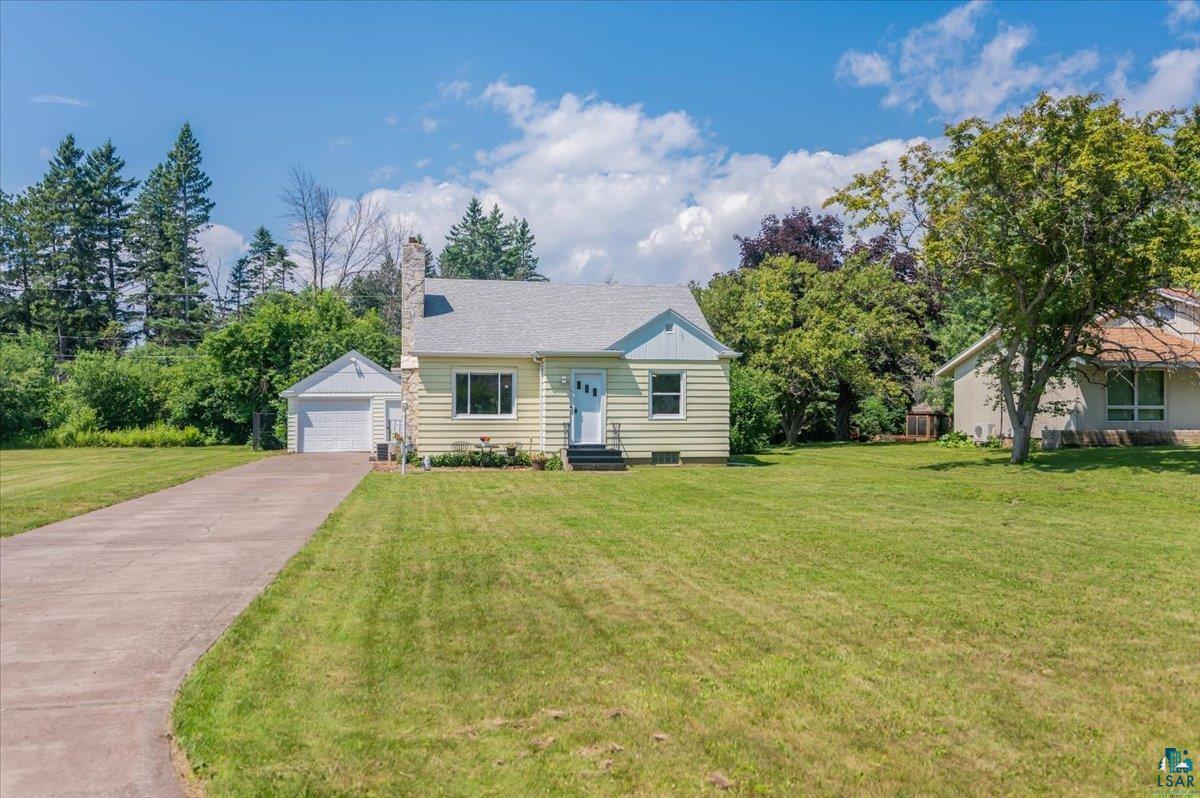Property Photo:  19 Royalton Rd  WI 54880 