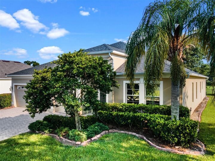 Property Photo: 1908 Crossroads Boulevard FL 33881