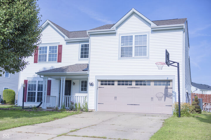 Property Photo:  5711 Thompson Park Boulevard  IN 46237 