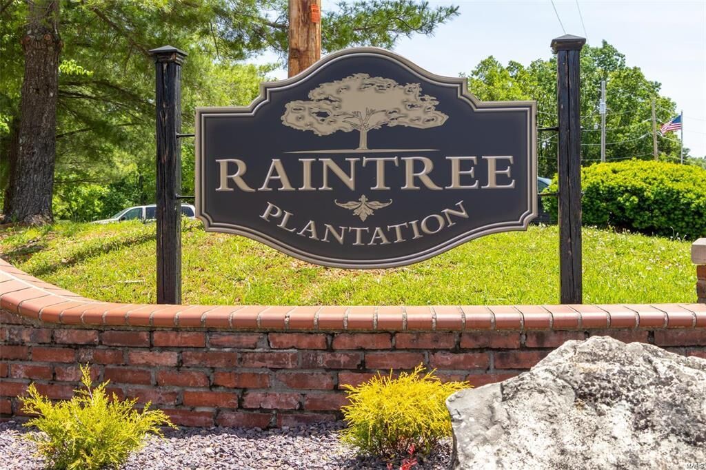 Property Photo: 10155 Lake Ridge Drive MO 63050