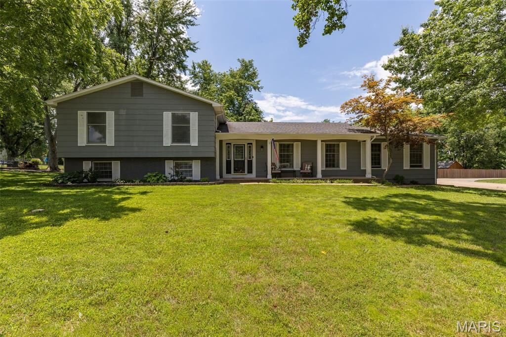 Property Photo:  703 Sun Valley Drive  MO 63640 