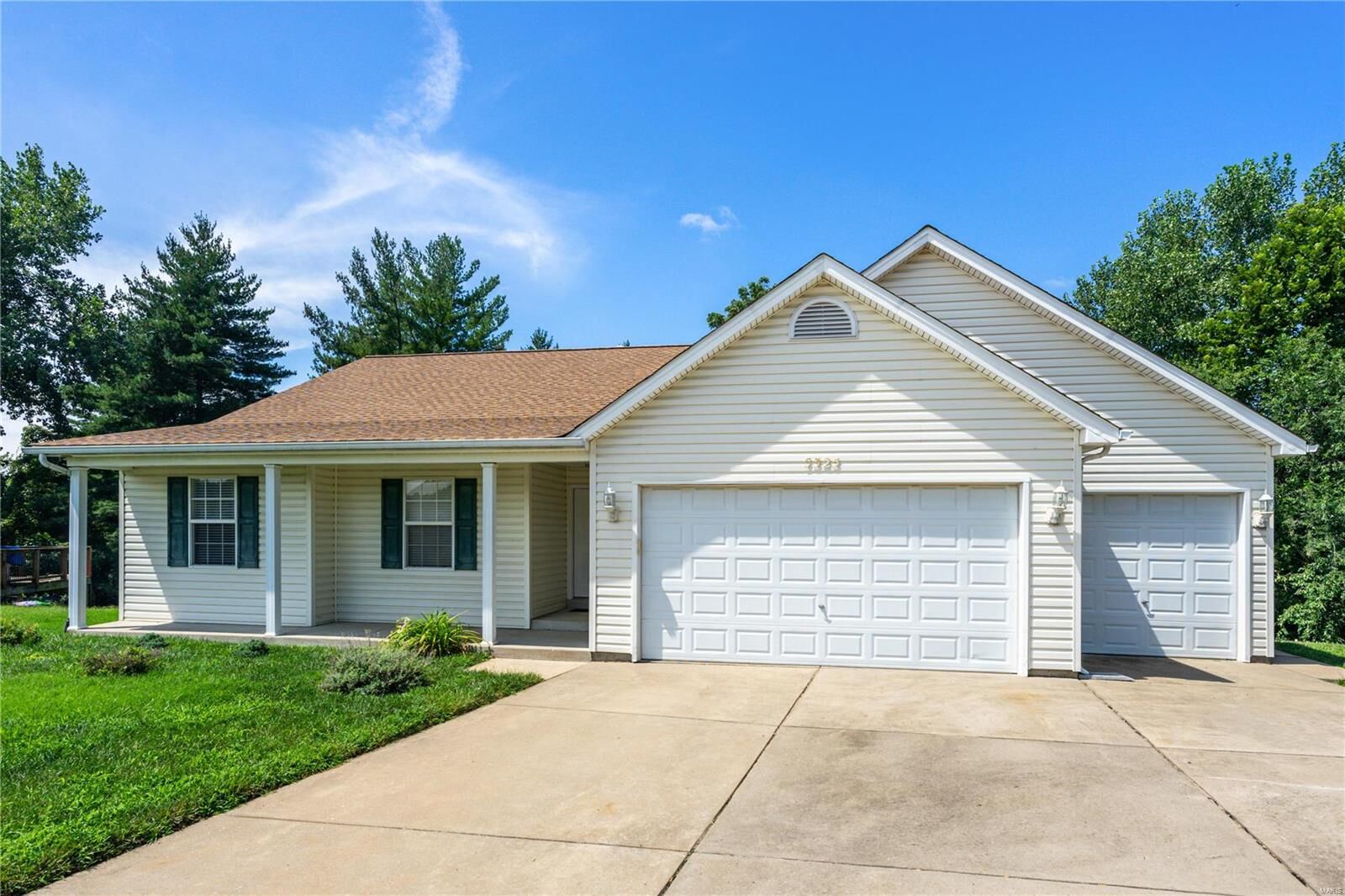 Property Photo: 5325 Dunn Ridge Court MO 63042