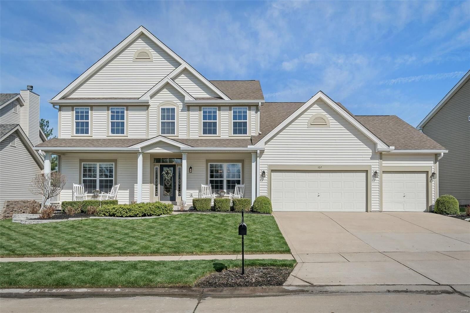 Property Photo:  107 Derbyshire Lane  MO 63368 