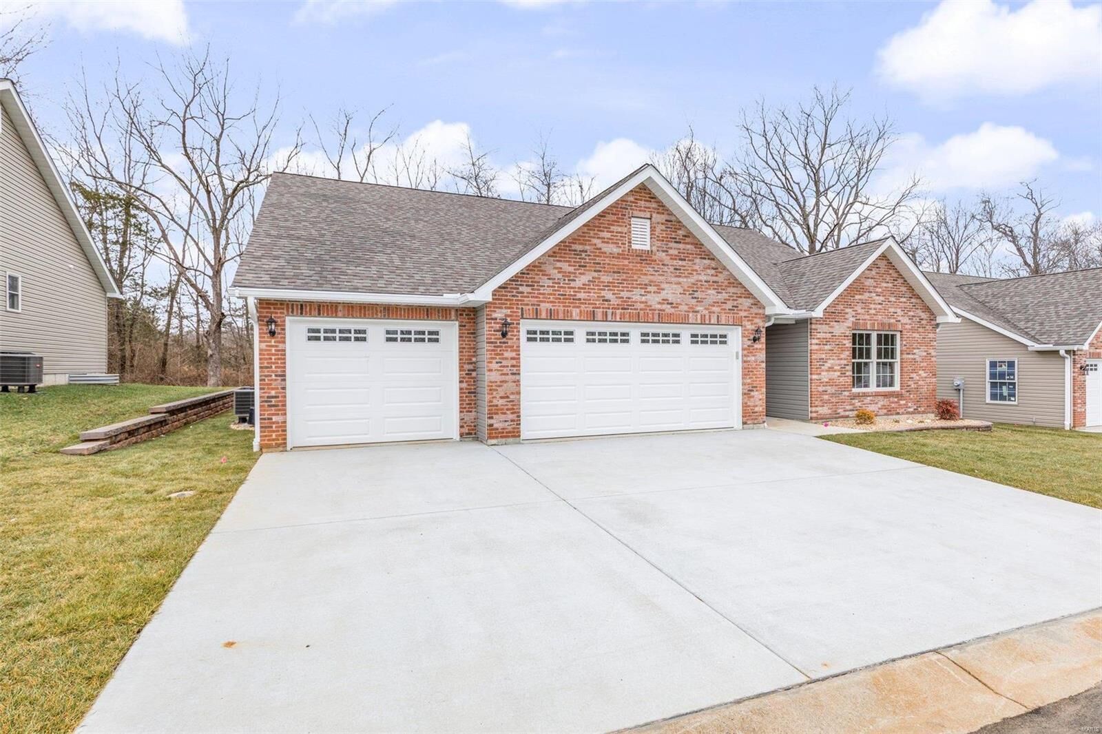 Property Photo:  450 Butterfield Drive  MO 63640 