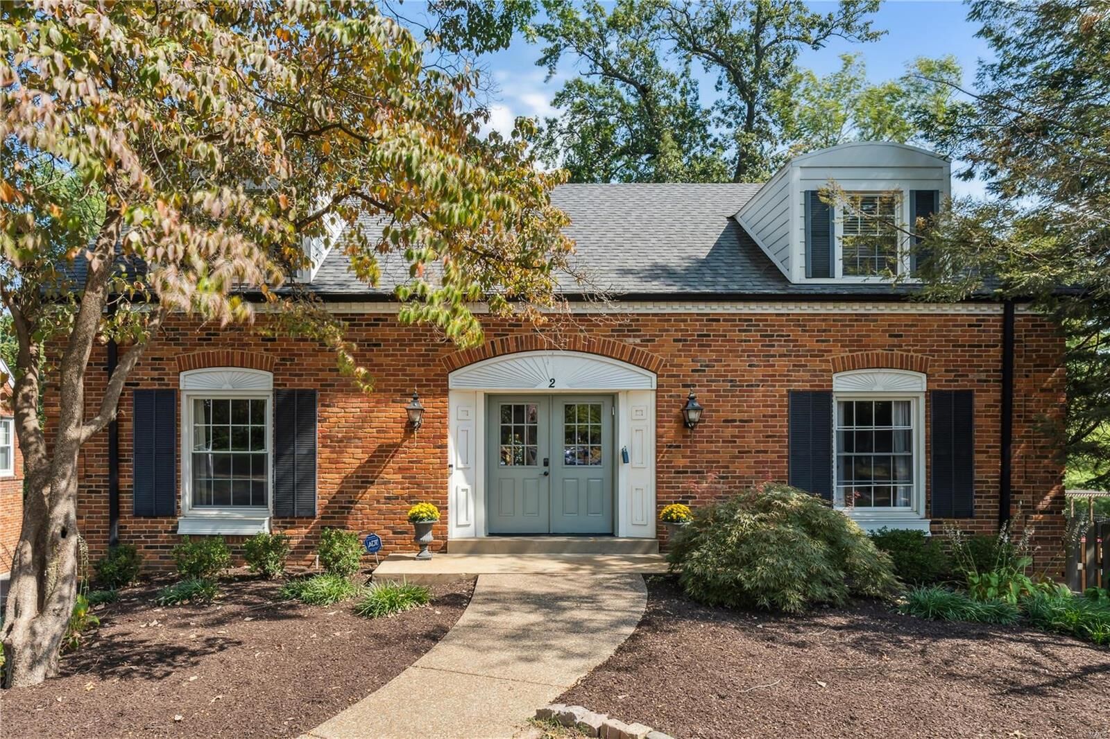 Property Photo: 2 Enfield Road MO 63132