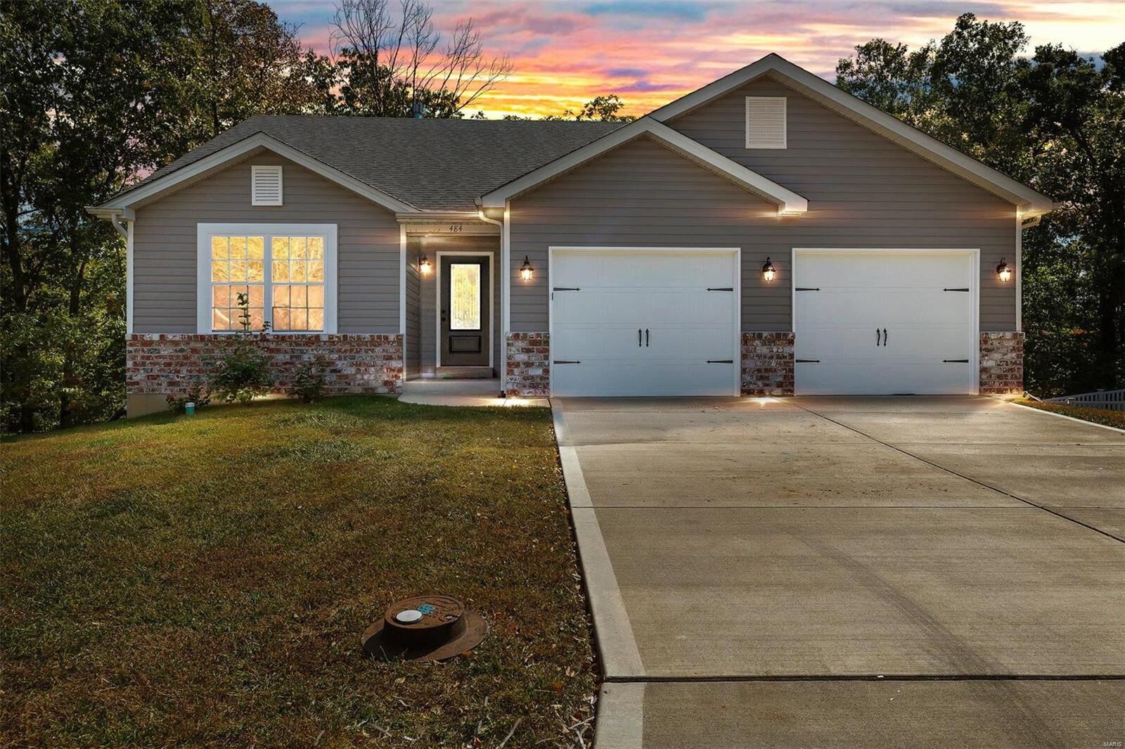 Property Photo: 484 Indian Lake Drive MO 63390