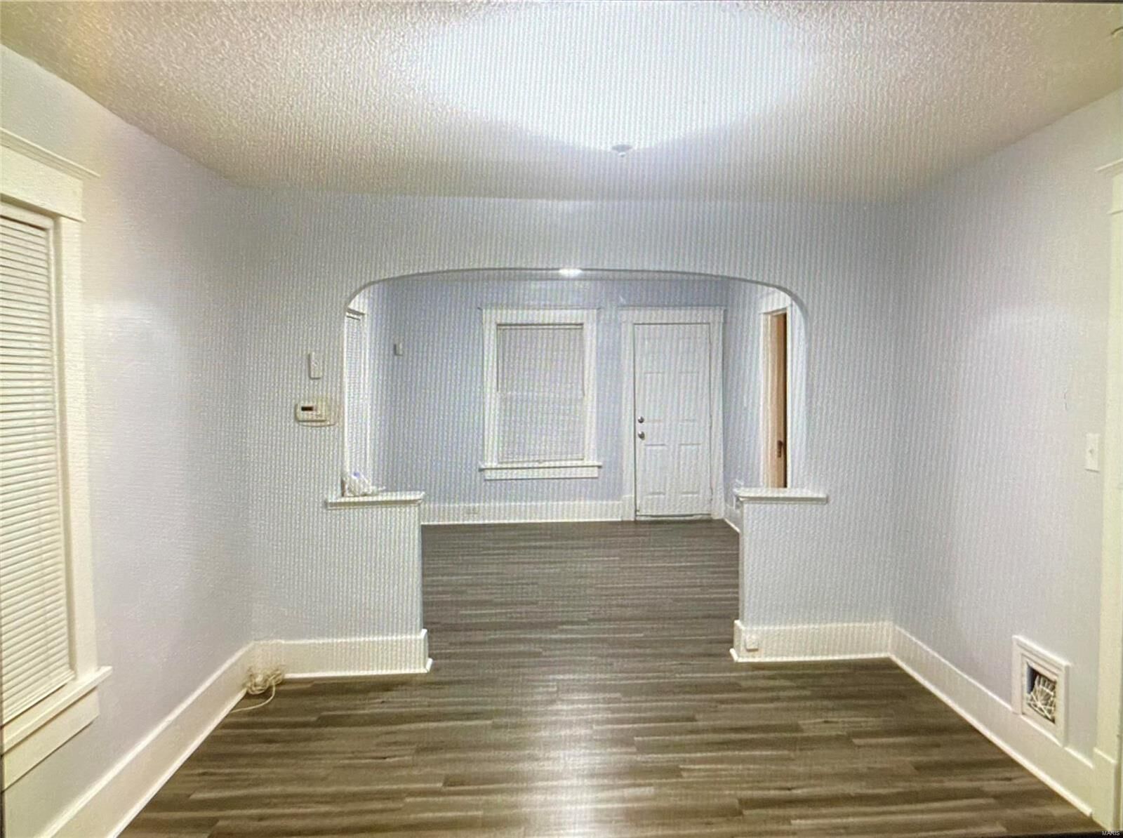 Property Photo: 7014 Edison Avenue MO 63121