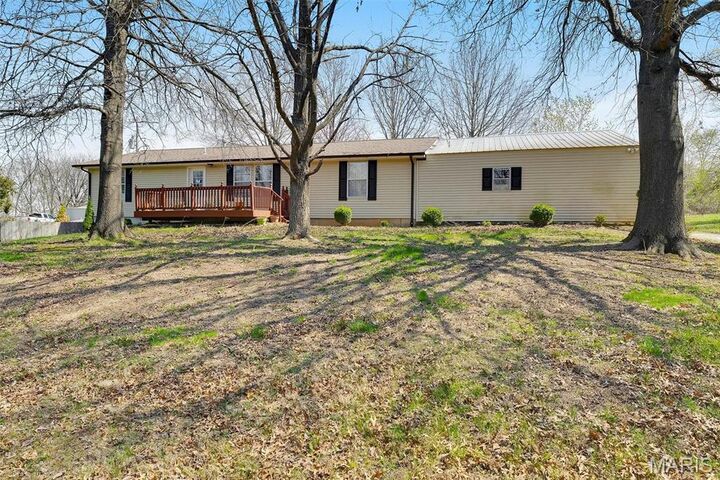 Property Photo:  674 Mennemeyer Road  MO 63379 