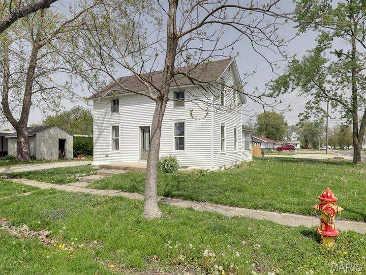 Property Photo:  287 E Exchange Street  MO 63445 