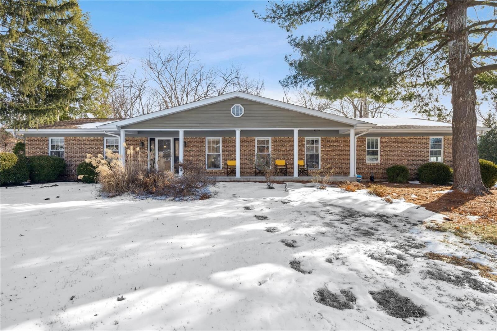 Property Photo: 20 S Tealbrook Drive MO 63141