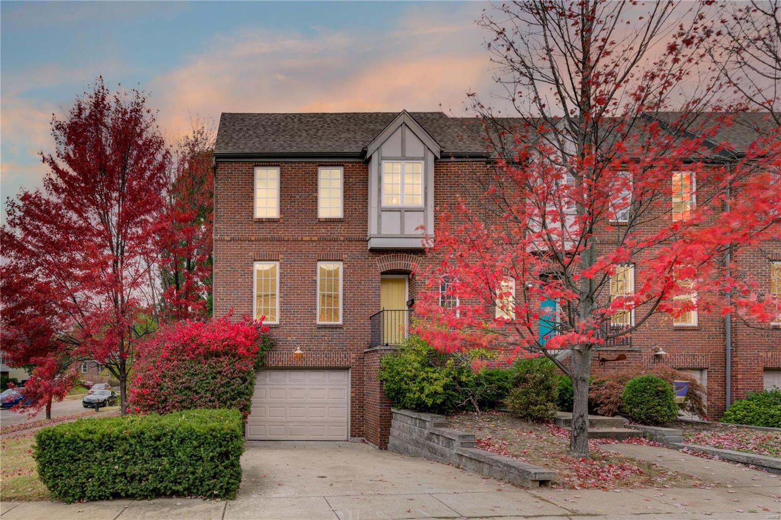 Property Photo: 2113 Dogtown Walk MO 63139