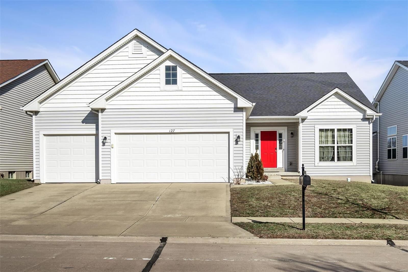 Property Photo: 127 Countryshire Dr. MO 63367