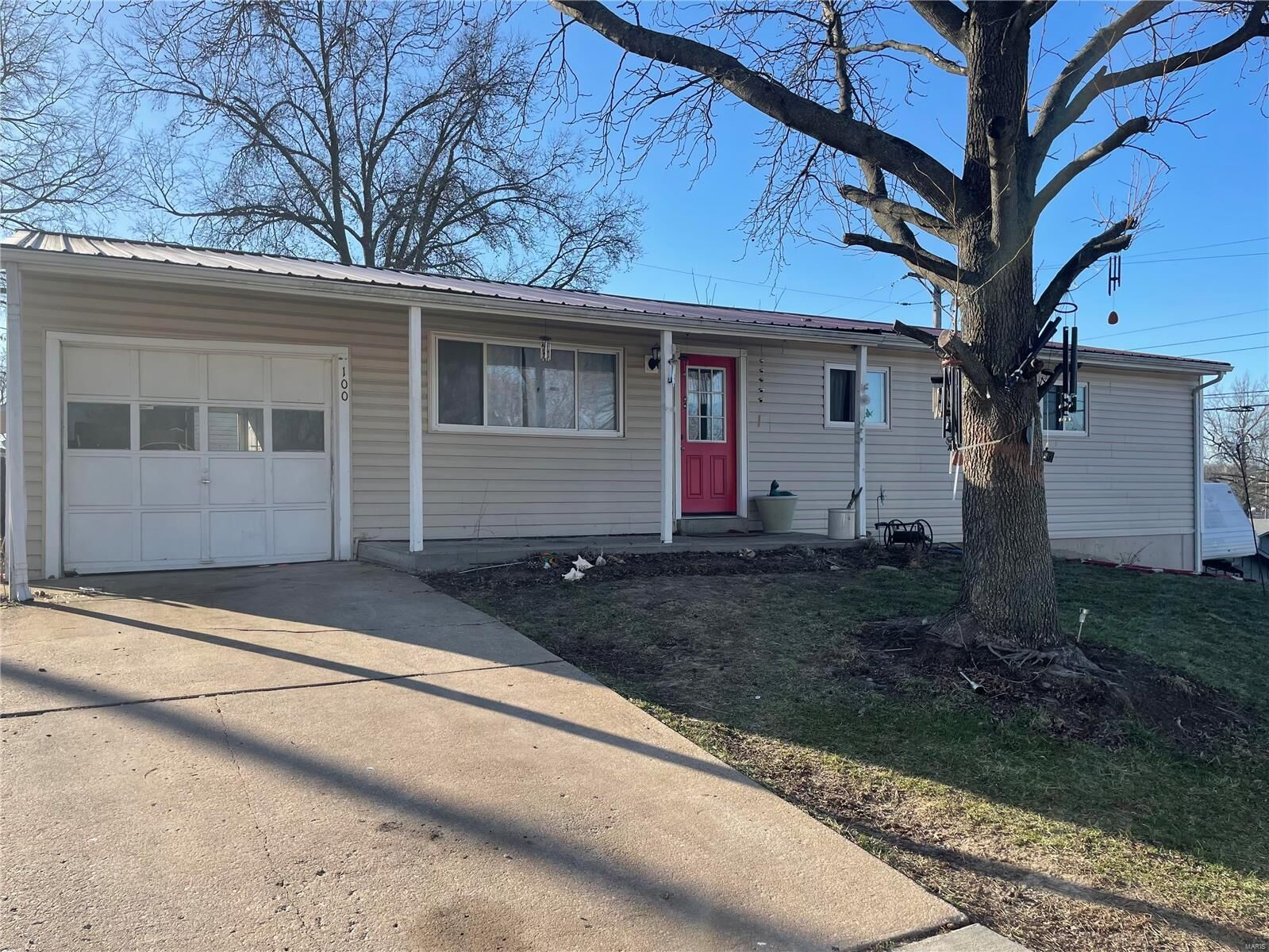 Property Photo: 100 Toelle Drive MO 63304