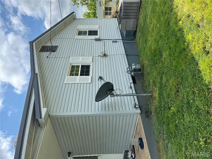 Property Photo:  309 Central Avenue  MO 63764 