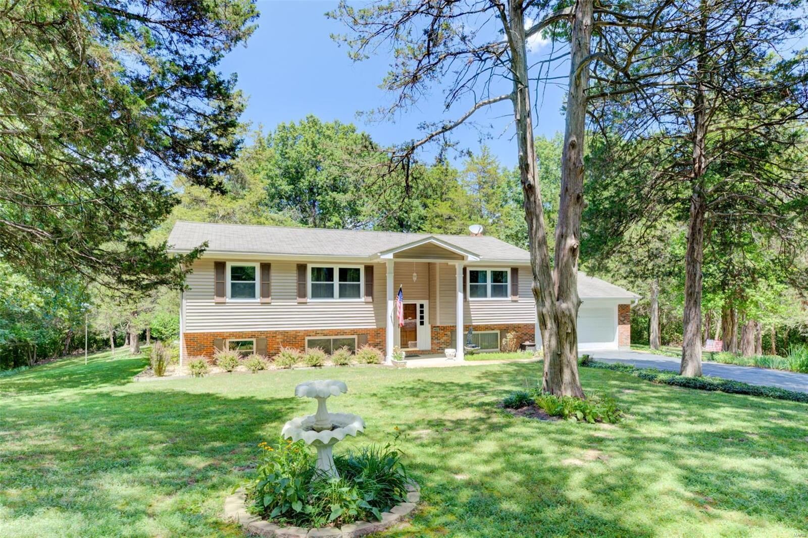 Property Photo: 421 Briegel Lane MO 63069