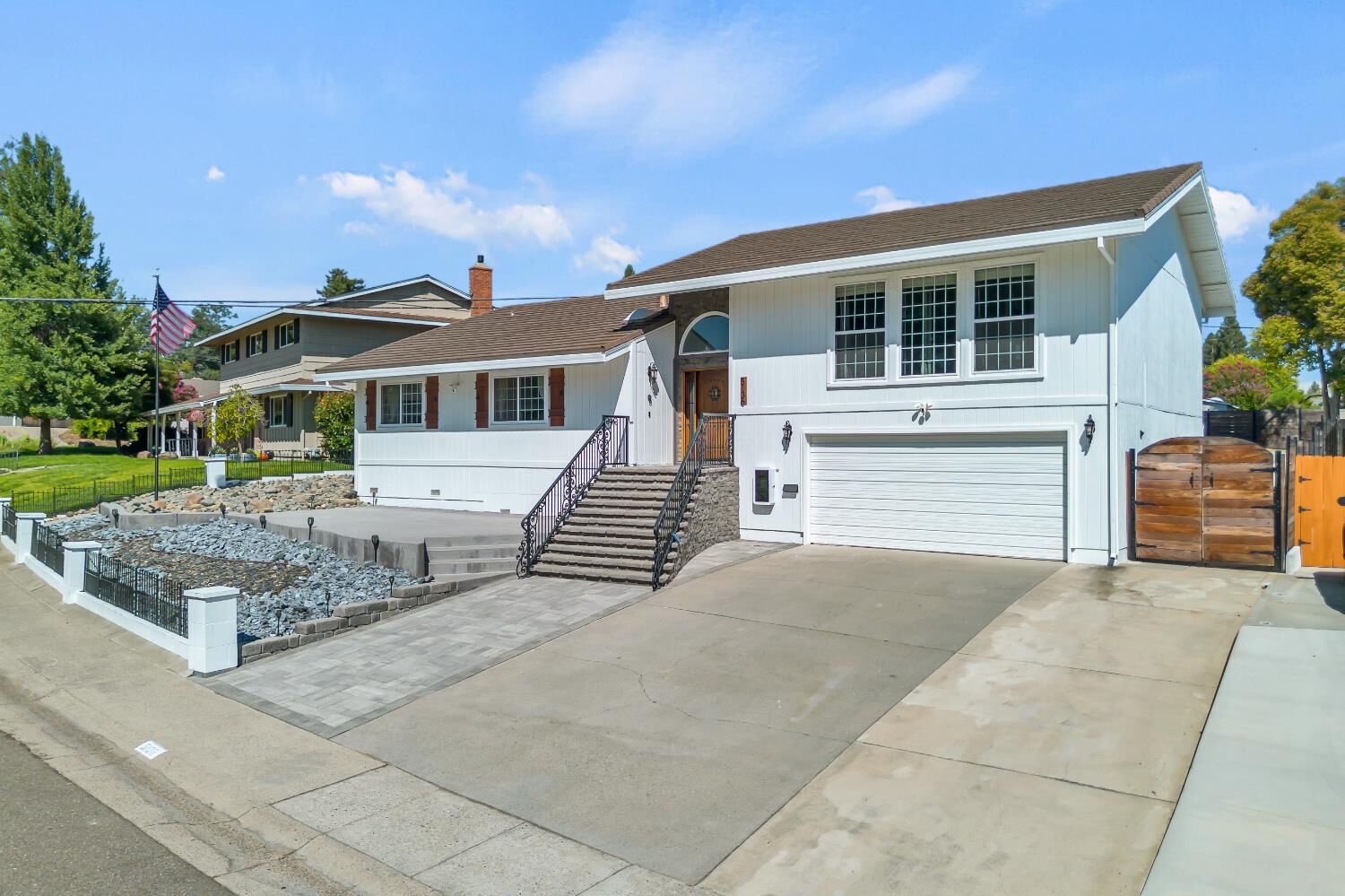 Property Photo: 5136 Romero Way CA 95628
