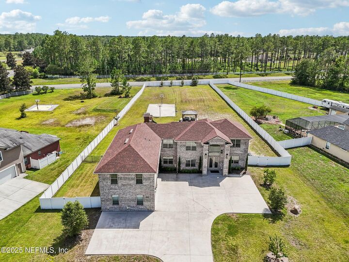 Property Photo:  10114 Fair Hill Court  FL 32219 