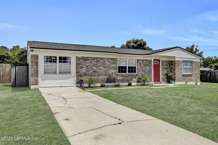 Property Photo:  8250 Springer Court  FL 32244 