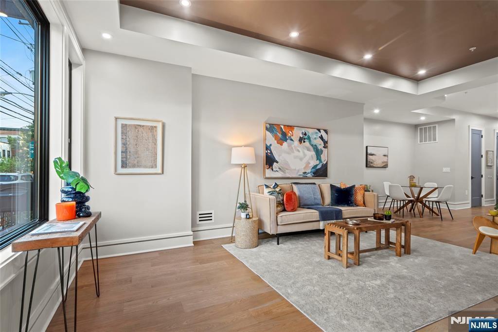 Property Photo:  619 Palisade Avenue 1  NJ 07307 