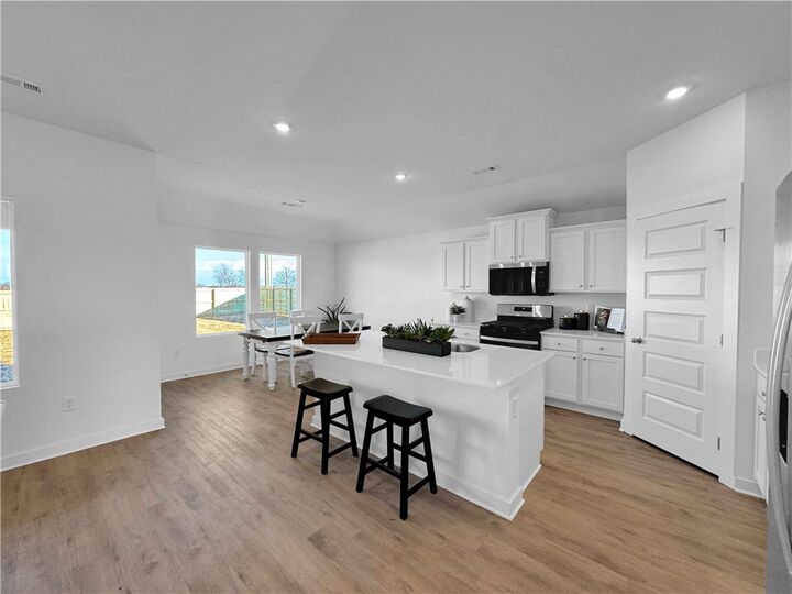 Property Photo:  201 Ratliff Avenue  AR 72751 