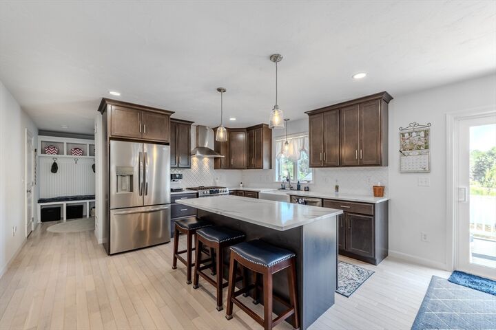Property Photo: 64 Pratt Ave MA 02324