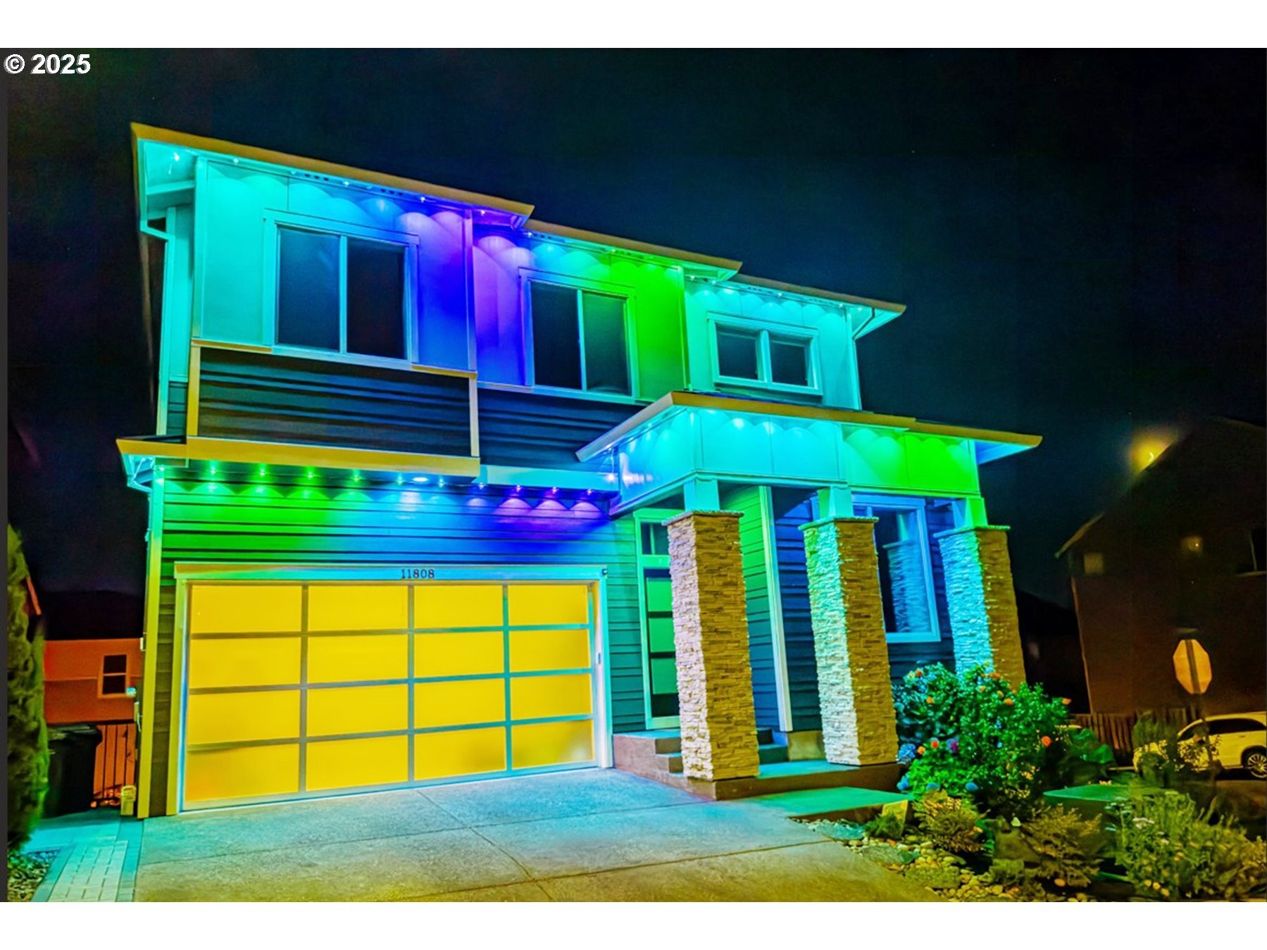 Property Photo: 11808 NW Weaver Ln OR 97229