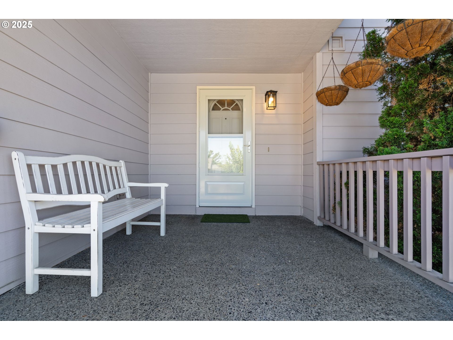 Property Photo: 19713 SE 41st St WA 98607
