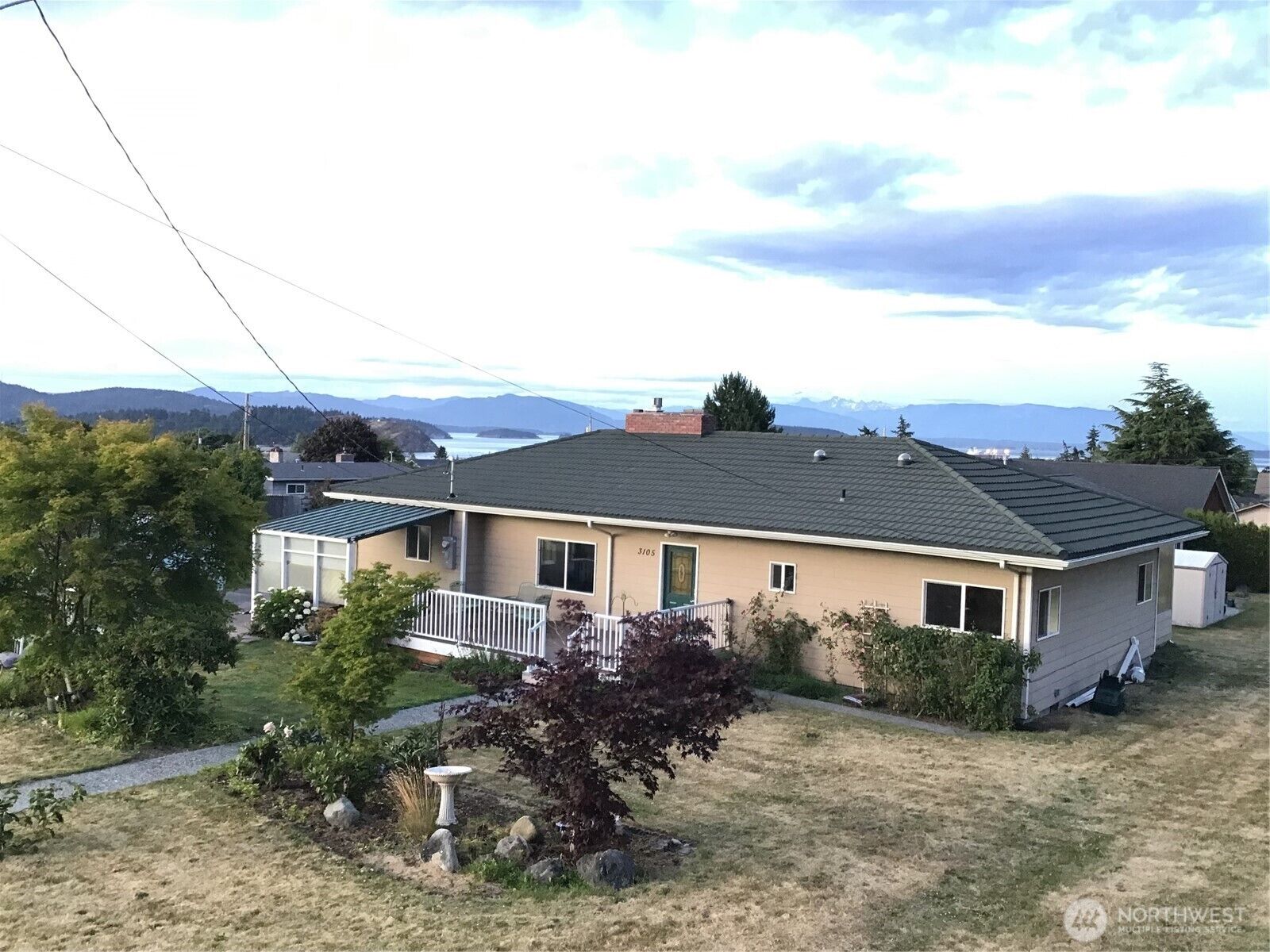 Property Photo:  3105  K Avenue  WA 98221 