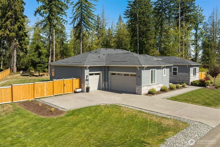 Property Photo:  12417  144th Avenue NE  WA 98258 