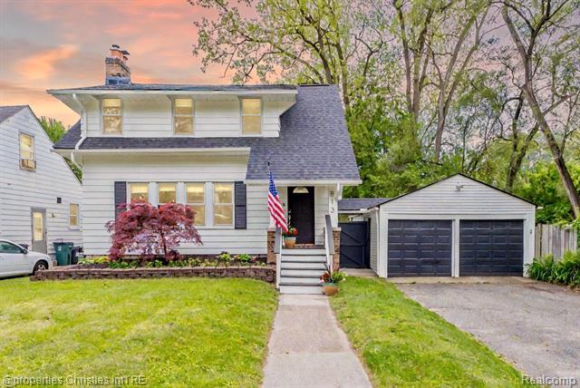 813 Catalpa Drive  Royal Oak MI 48067 photo